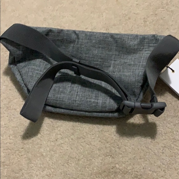 HERSCHEL BAG - Picture 2 of 5